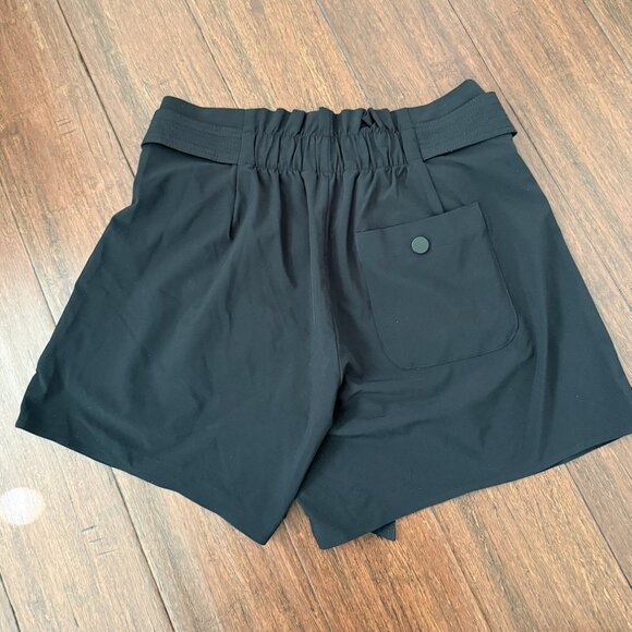 Athleta Skyline Short II Size 4 - Picture 5 of 6